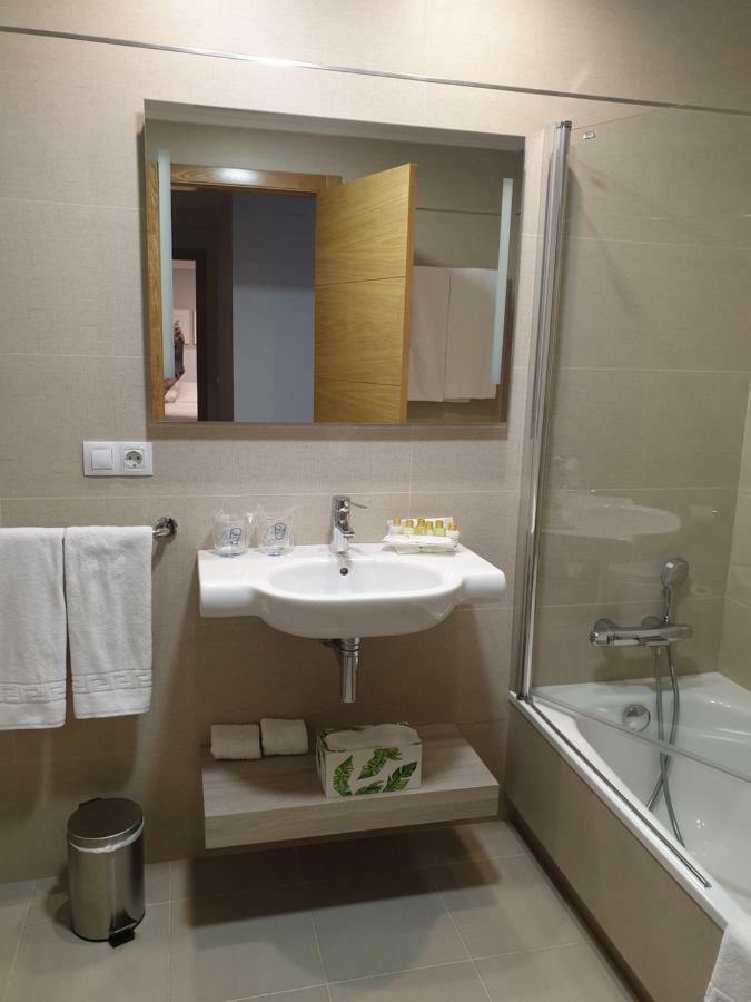 Apartamentos Porta Nova 루고 외부 사진