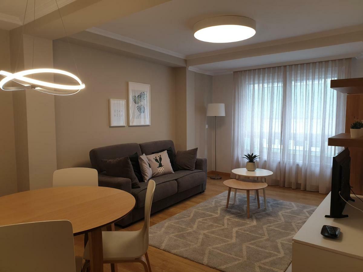 Apartamentos Porta Nova 루고 외부 사진